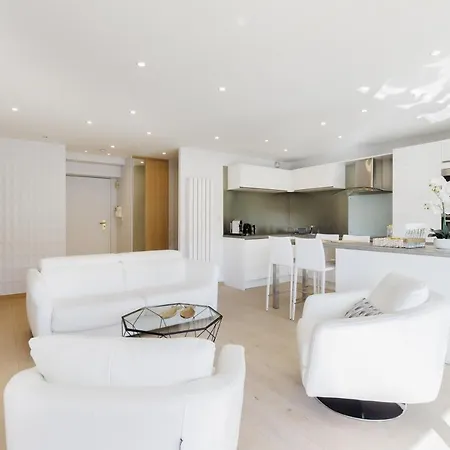 Carlton Area Xxl Luxe 1 Bed With Large Terrace Cannes